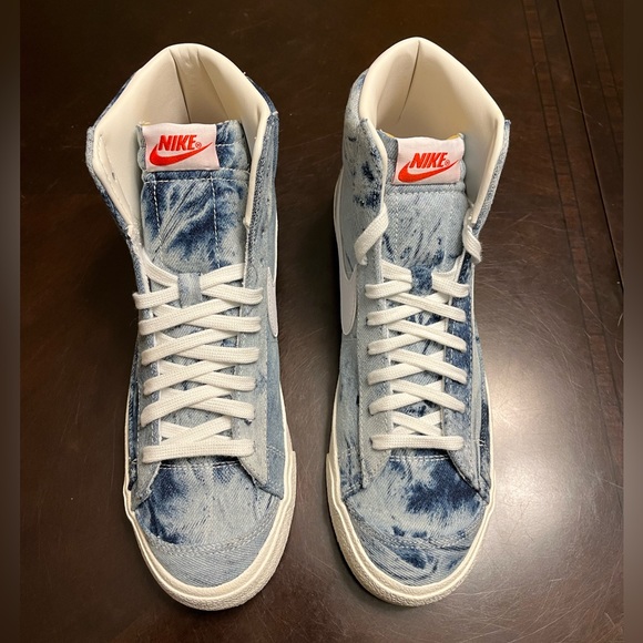 Nike Women's Blazer Mid 77 'Washed Denim Pack W' Sneakers